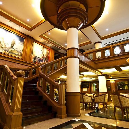 Zaza Hotel Samut Prakan Exterior photo