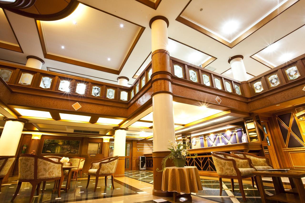 Zaza Hotel Samut Prakan Exterior photo